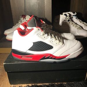 Jordan 5 Retro Low “Fire Red”